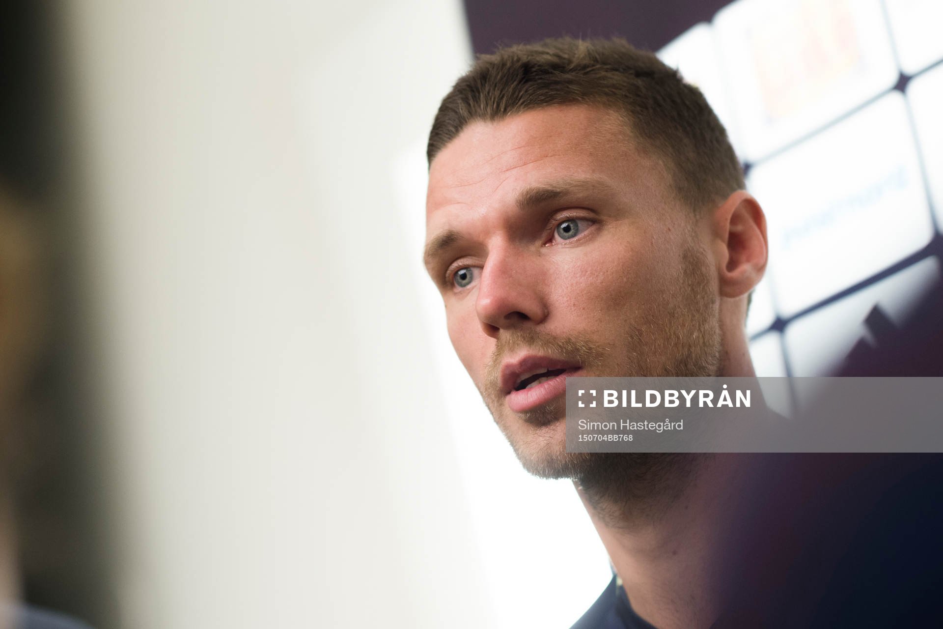 Marcus Berg i mixed zone