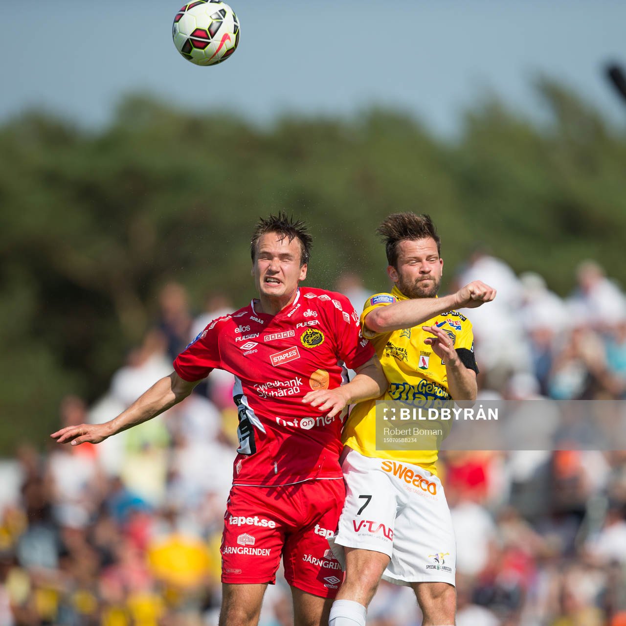 Elfsborgs Viktor Prodell och Falkenbergs David Svensson i