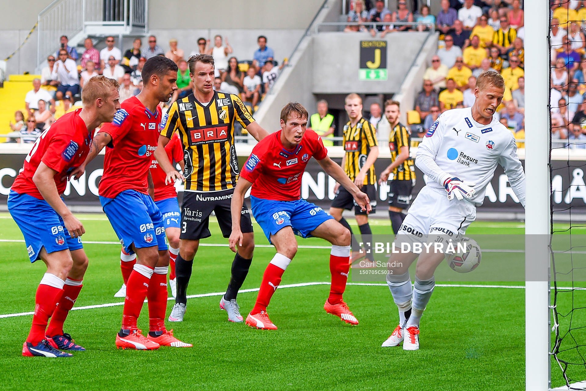 Målchans som Helsingborgs målvakt Pär Hansson lyckas