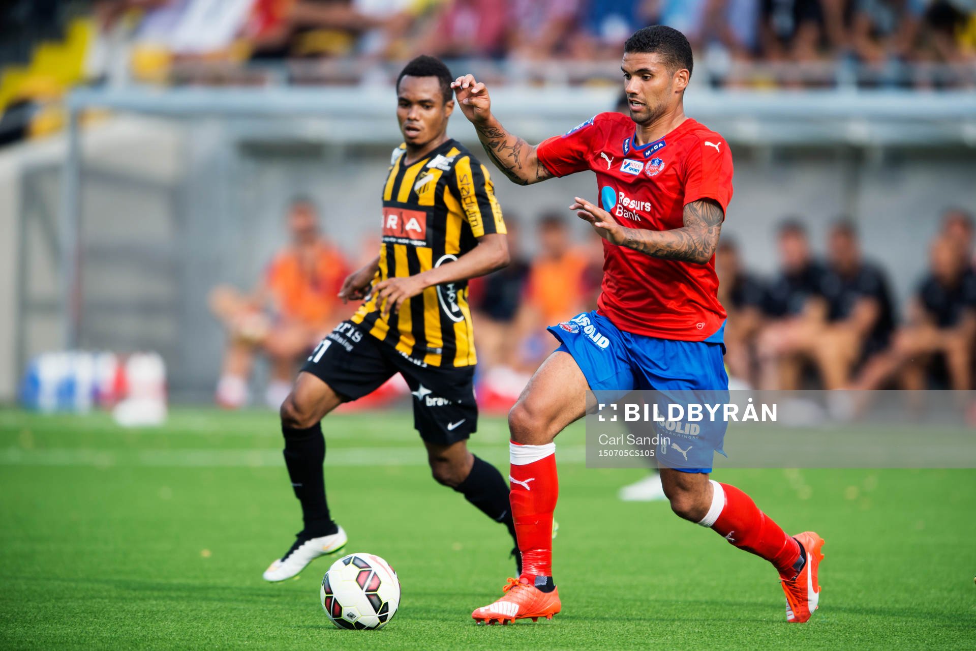Häckens Nasiru Mohammed och Helsingborgs Victor Palsson