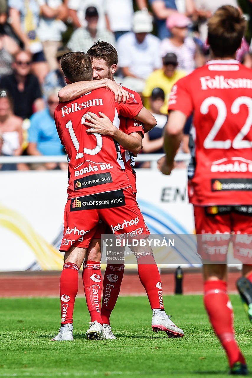 Elfsborgs Marcus Rohdén firar