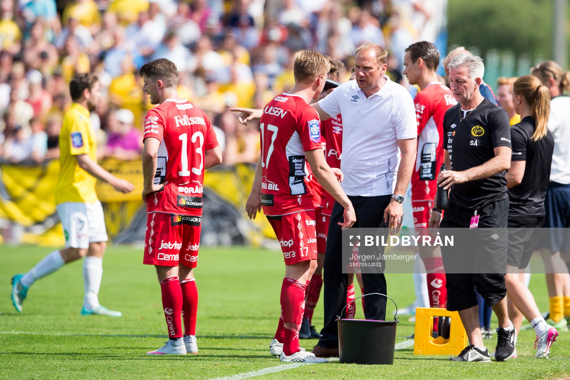 Värmen gjorde tt det blev ett antal vattenpauser