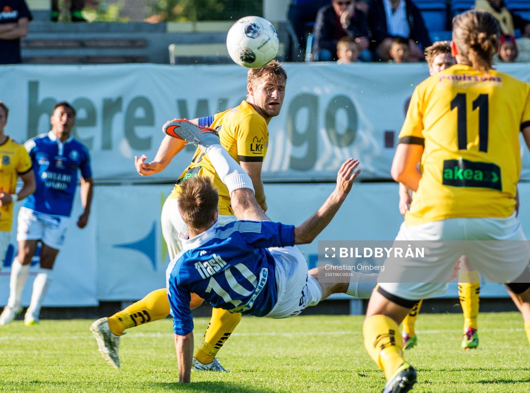 Trelleborgs Zoran Jovanovic gör en bisi kleta