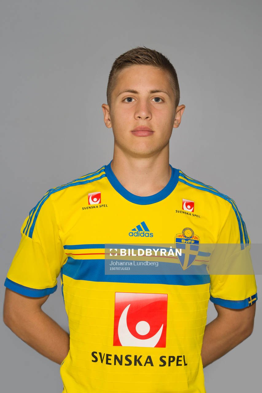 Lucas Jonzon  som spelar i P17/98-landslaget