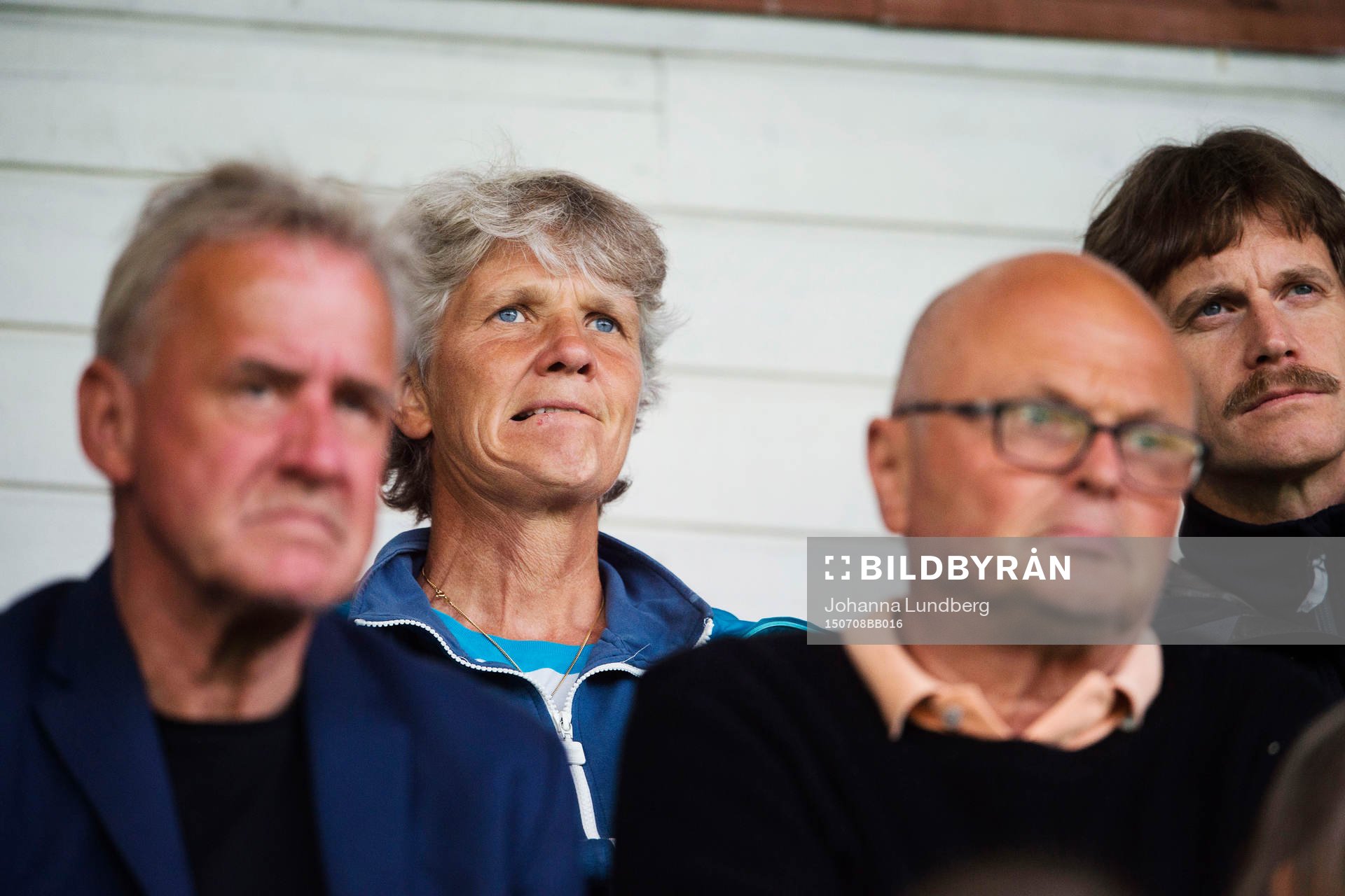 Sveriges förbundskapten Pia Sundhage på läktaren
