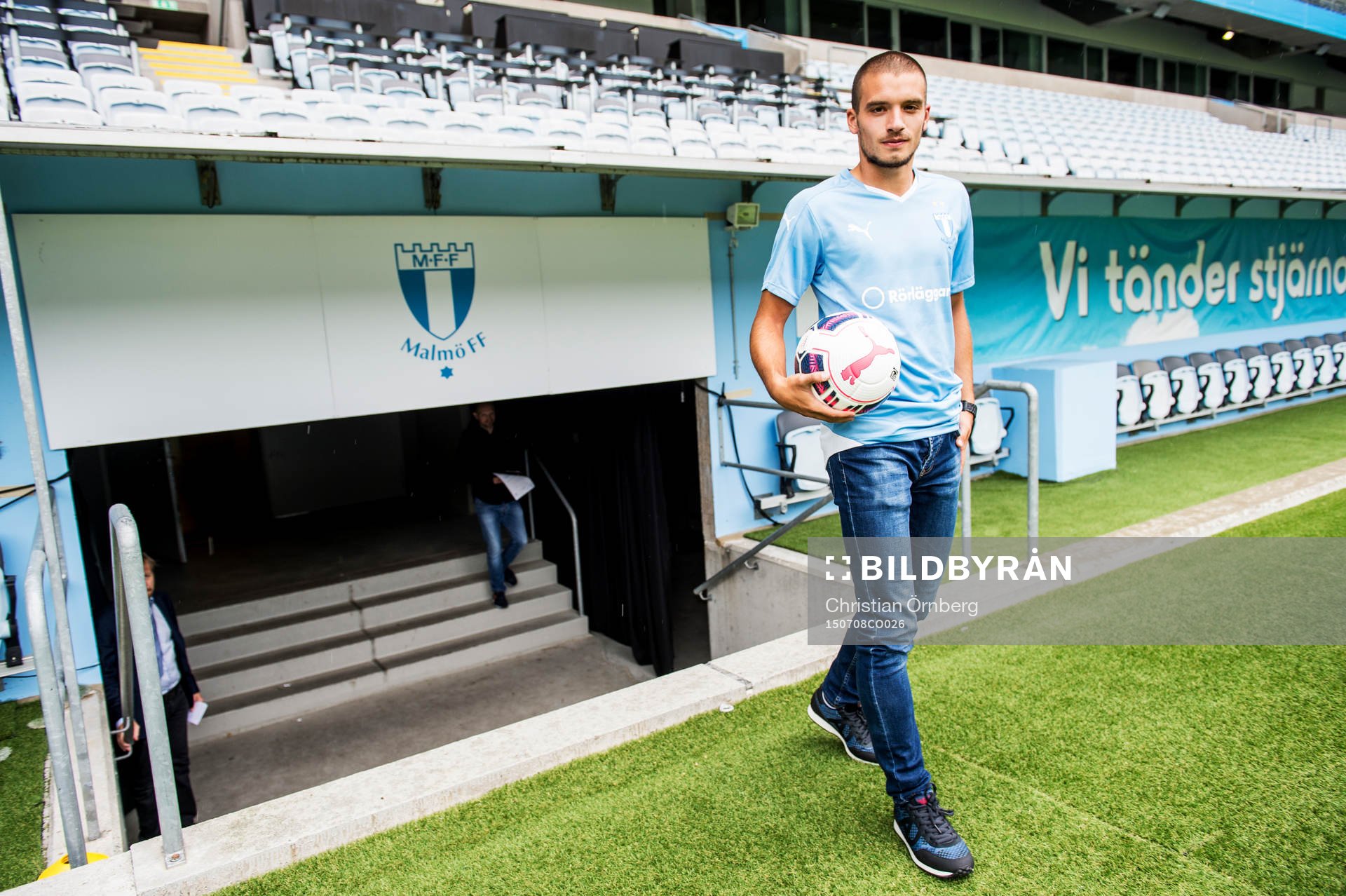 Malmö FF presenterar ett nyförvärv i form av Vladimir