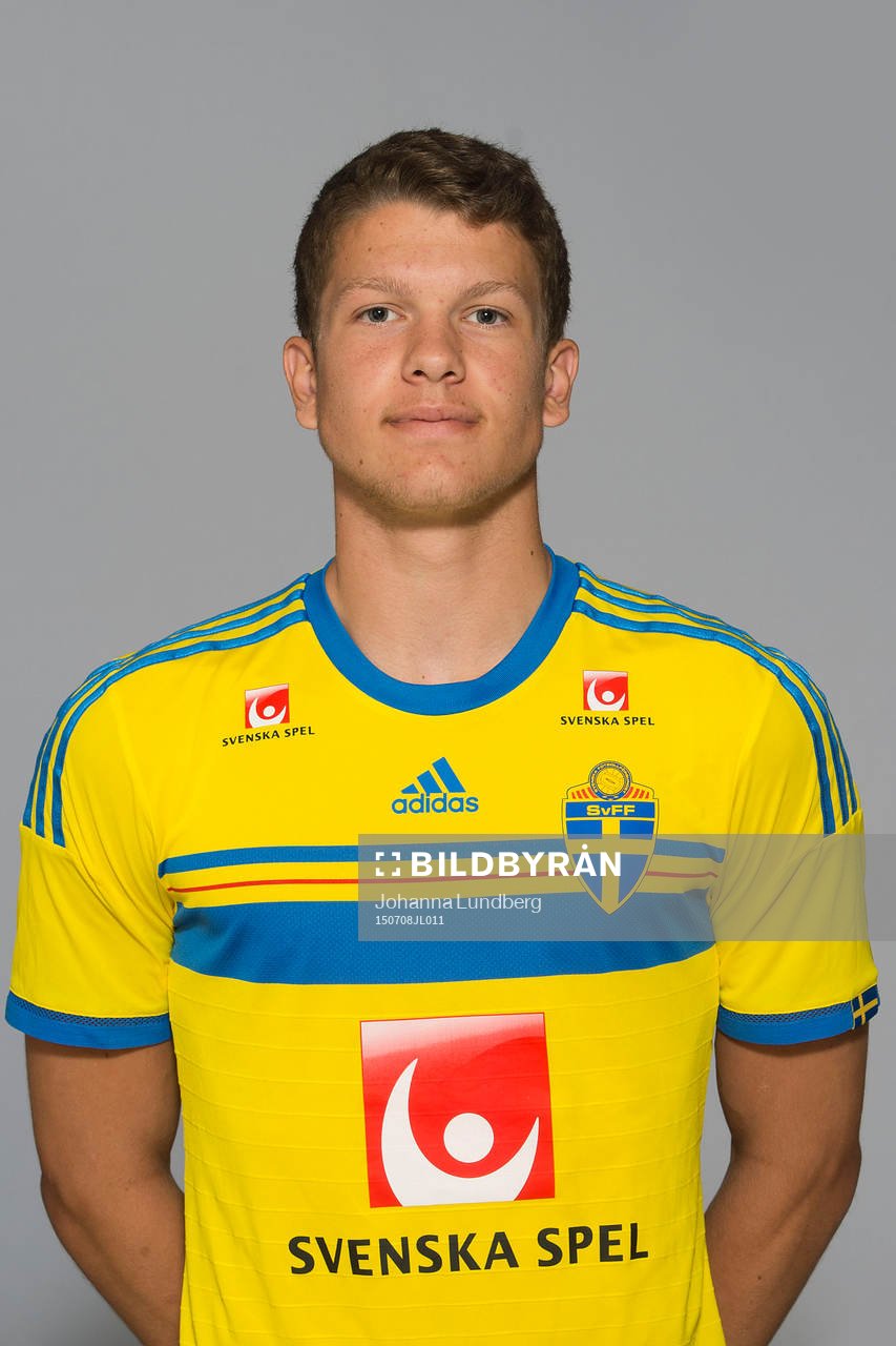 Mattias Andersson som spelar i P17/98-landslaget