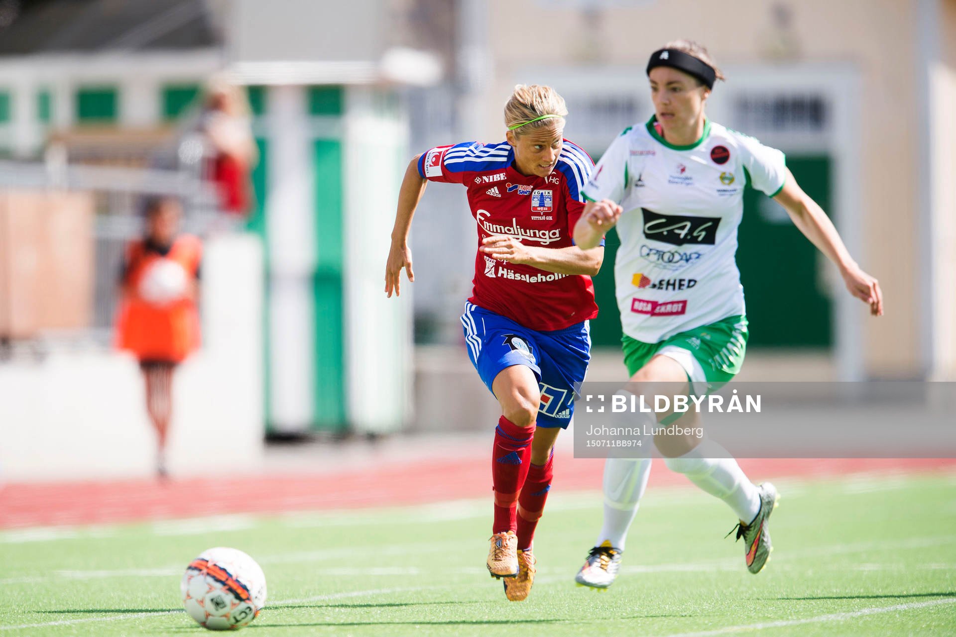 Vittsjös Therese Björck och Hammarbys Elina Johansson