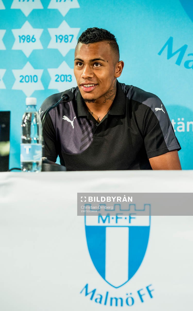 Malmö FF presenterar ett nyförvärv i form av Luis Felipe