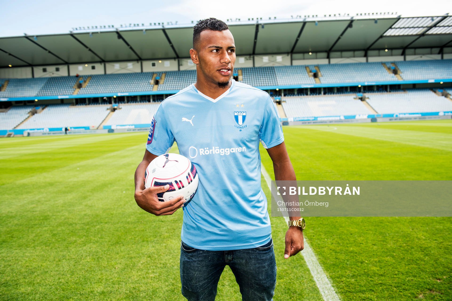 Malmö FF presenterar ett nyförvärv i form av Luis Felipe