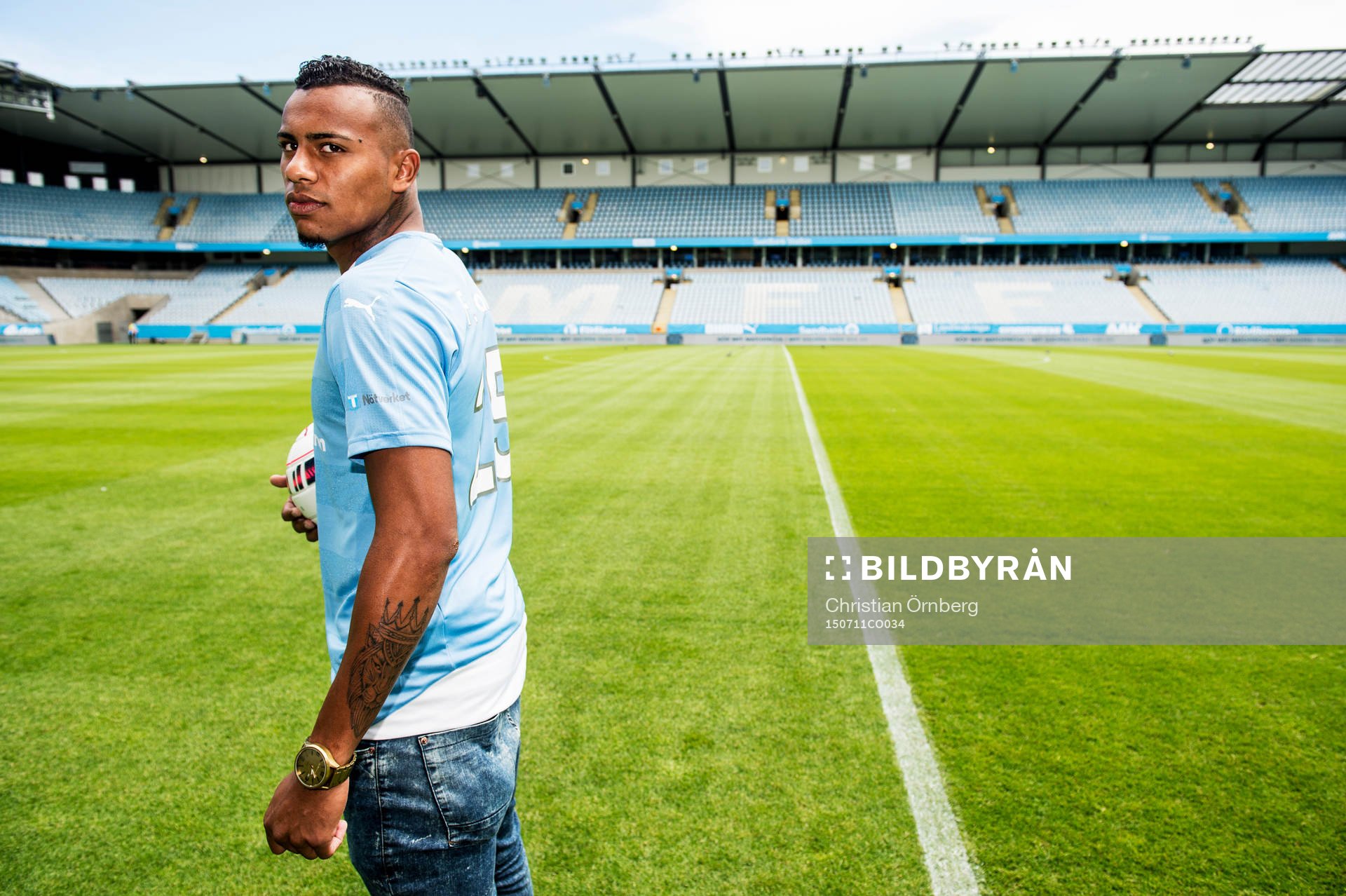 Malmö FF presenterar ett nyförvärv i form av Luis Felipe