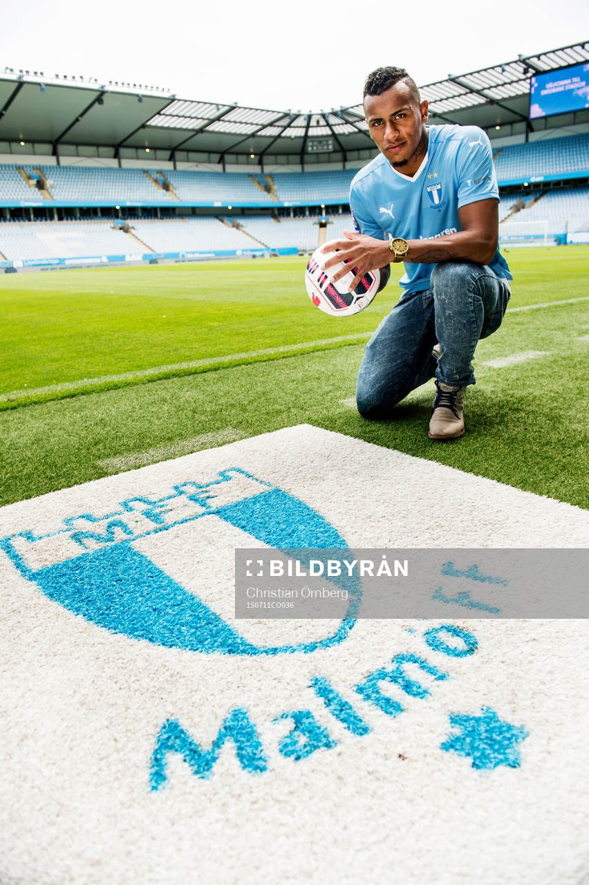Malmö FF presenterar ett nyförvärv i form av Luis Felipe