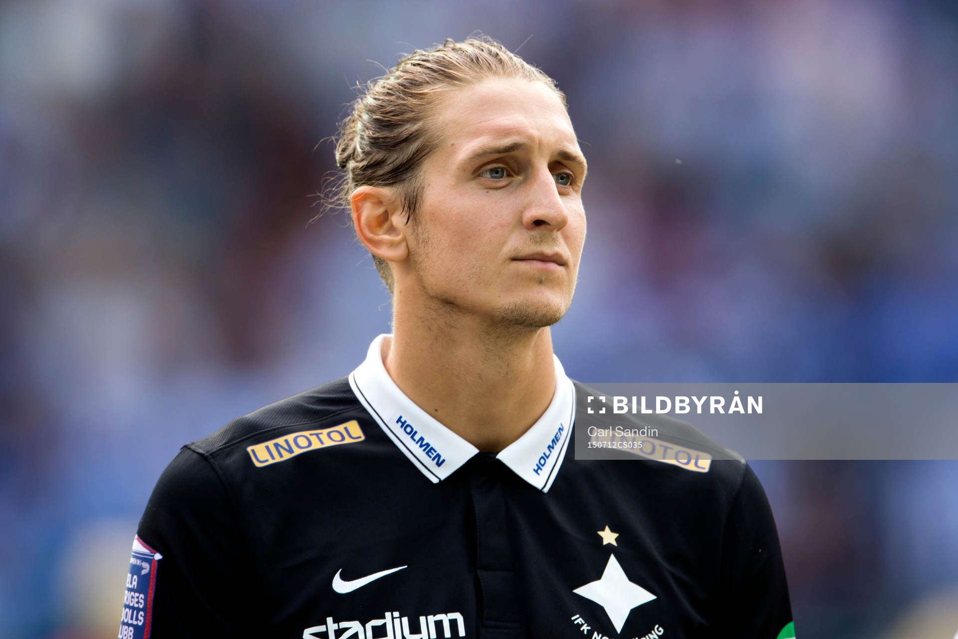 Norrköpings målvakt David Mitov Nilsson vid lineup innan