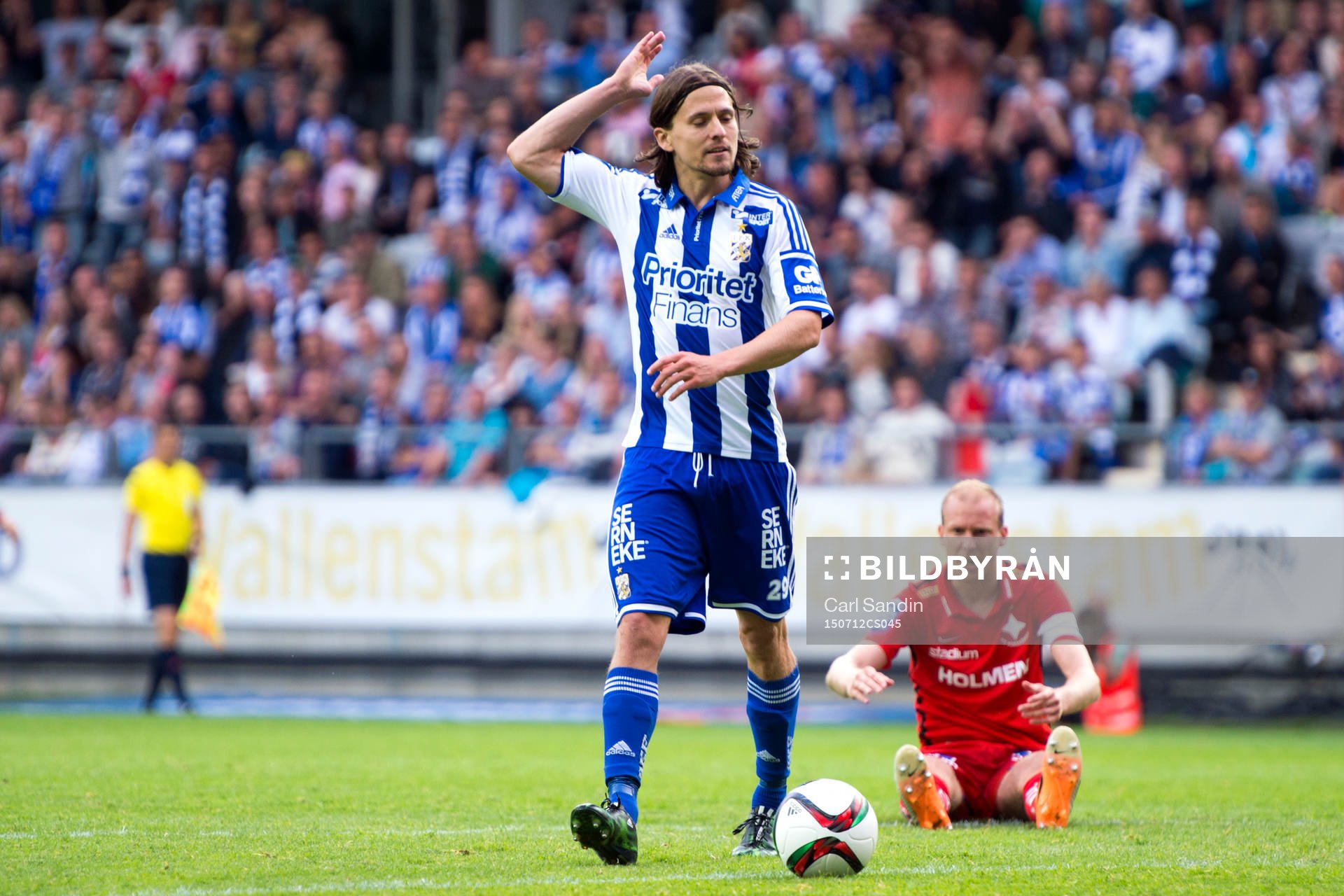 IFK Göteborgs Lasse Vibe reagerar
