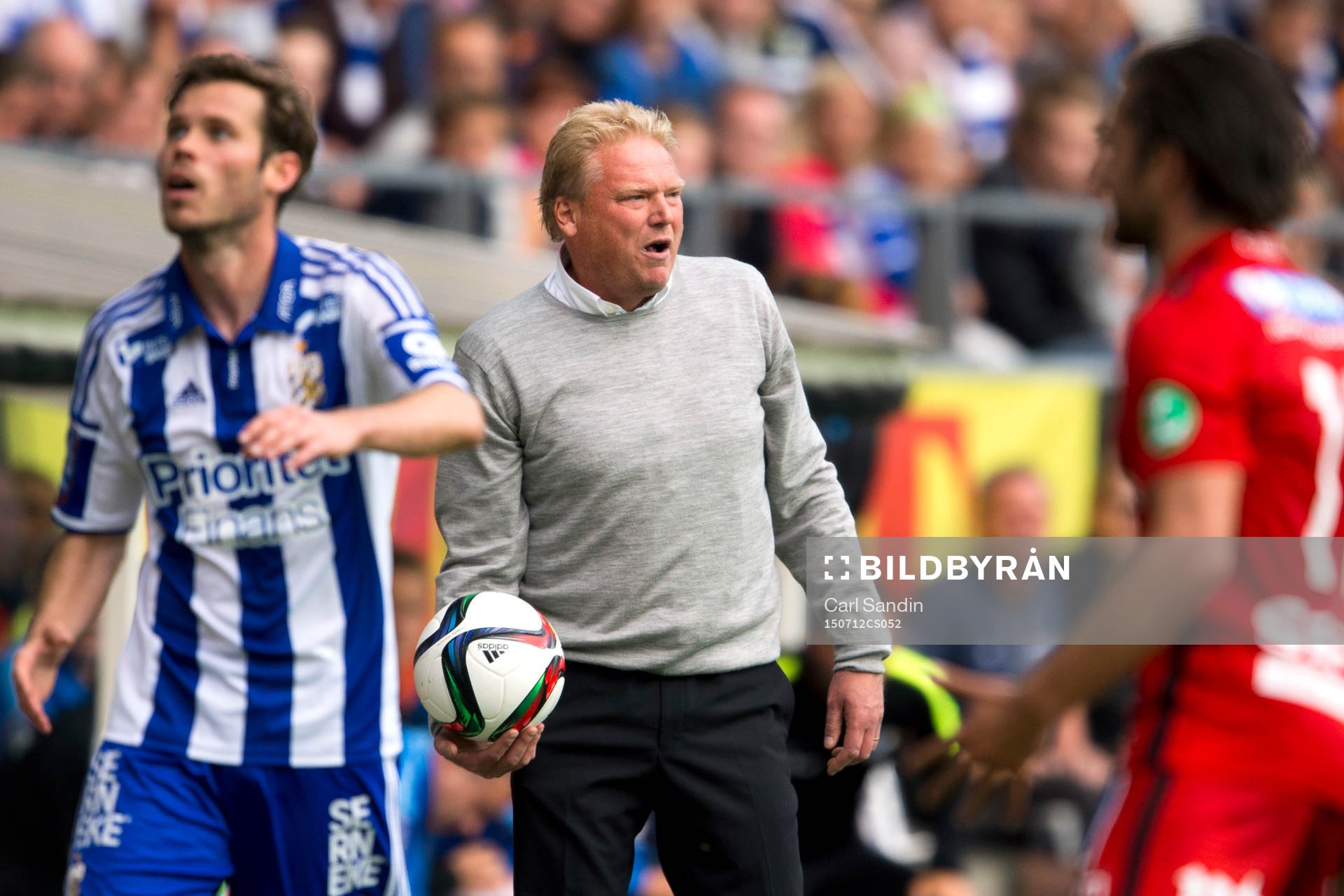 IFK Göteborgs tränare Jörgen Lennartsson under fotbollsmatchen i Allsvenskan mellan IFK Göteborg och IFK Norrköping den 12 juli 2015 i Göteborg.