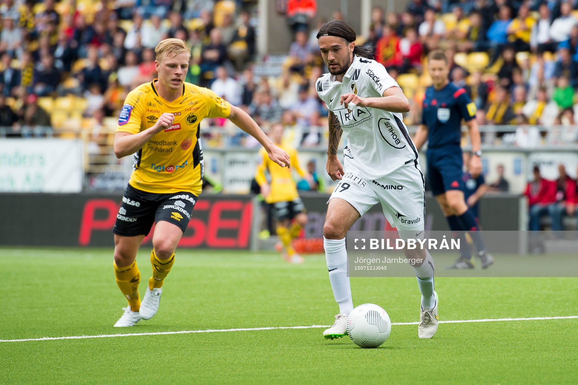 Häckens Leonard Zuta och Elfsborgs Per Frick