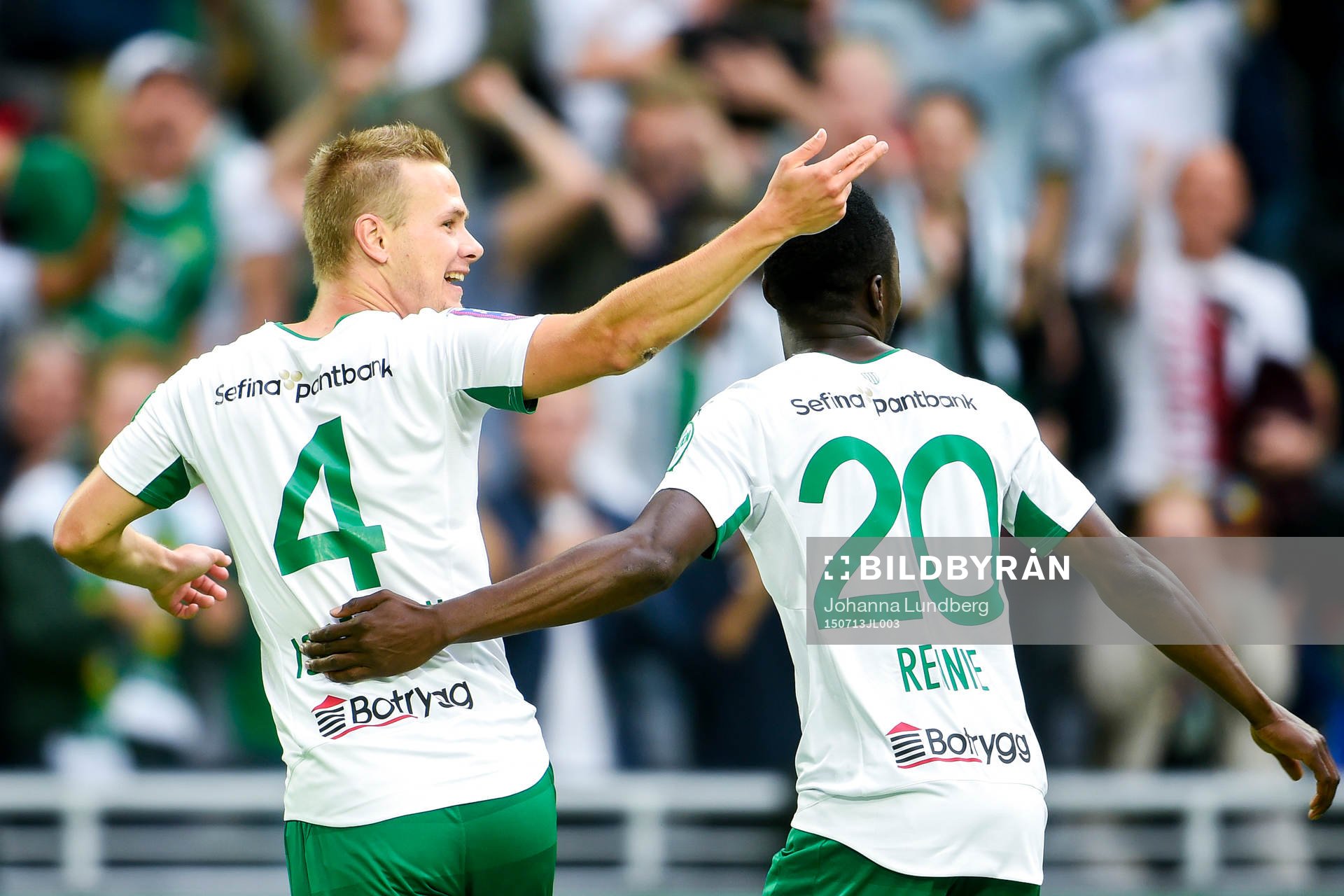 Hammarbys Erik Israelsson firar 2-0