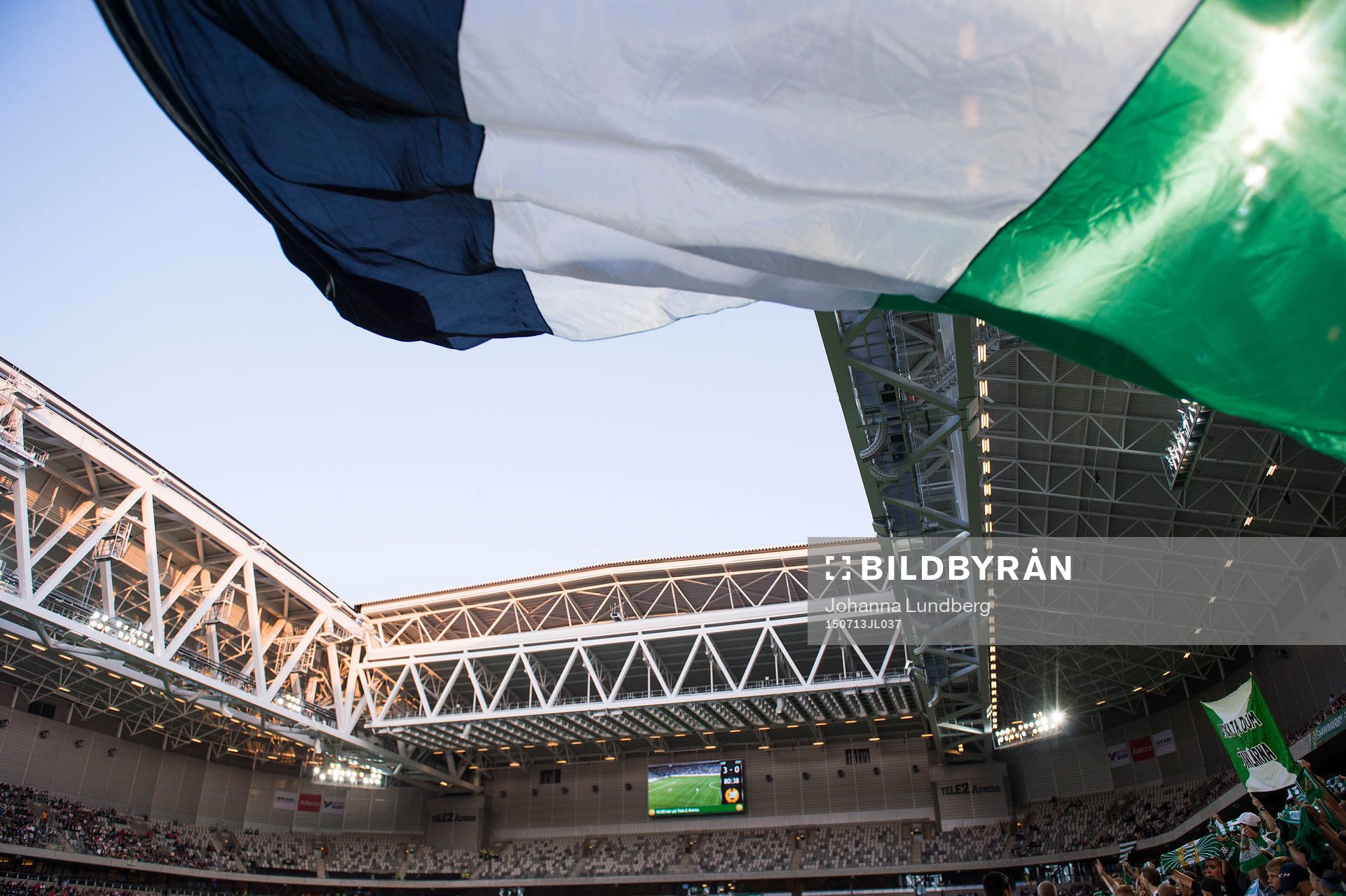 En flagga på Tele2 arena