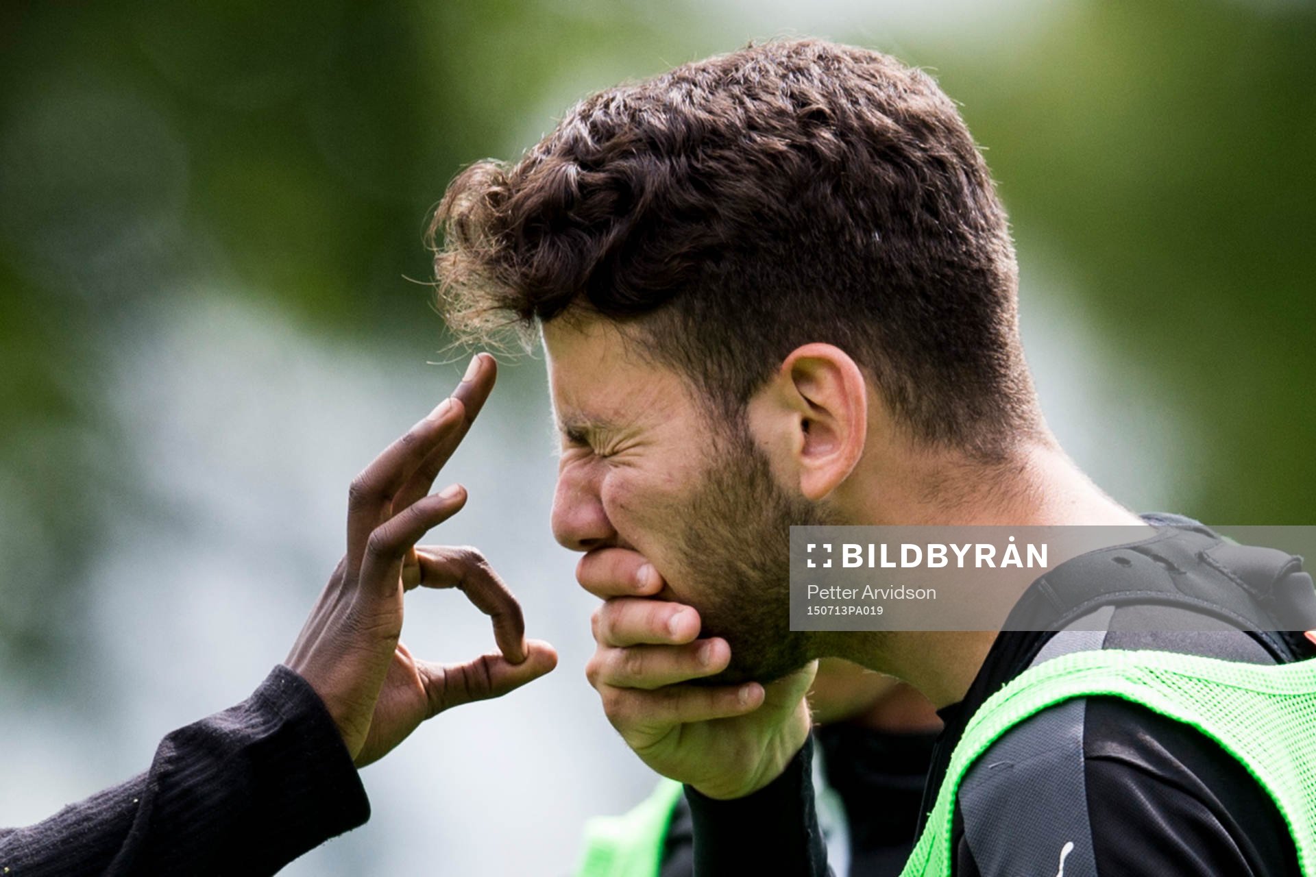 Malmö FFs Erdal Rakip blir pickad på näsan