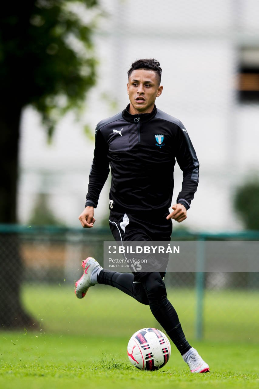 Malmö FFs Victor Yoshimar Yotun Flores