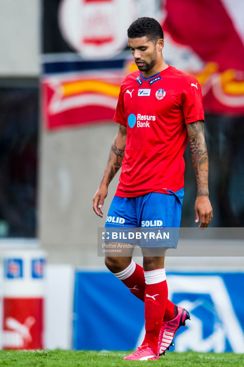 Helsingborgs Victor Palsson deppar