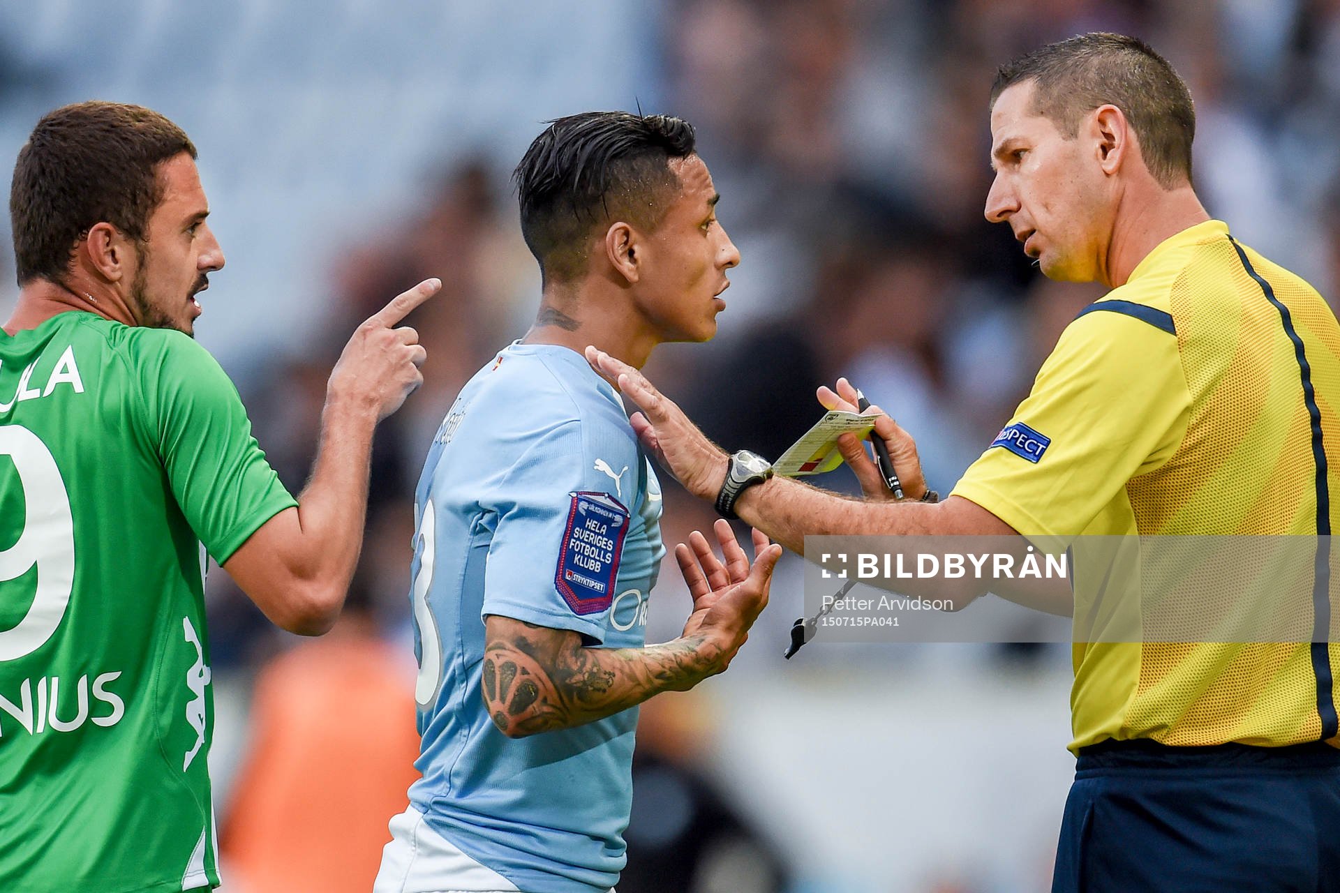 Zalgiris Jorge Chula och Malmö FFs Victor Yoshimar Yotun