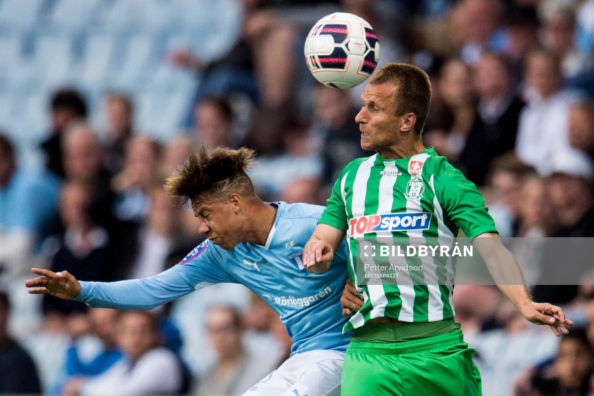 Malmö FFs Tobias Sana i nickduell med Zalgiris Paulius
