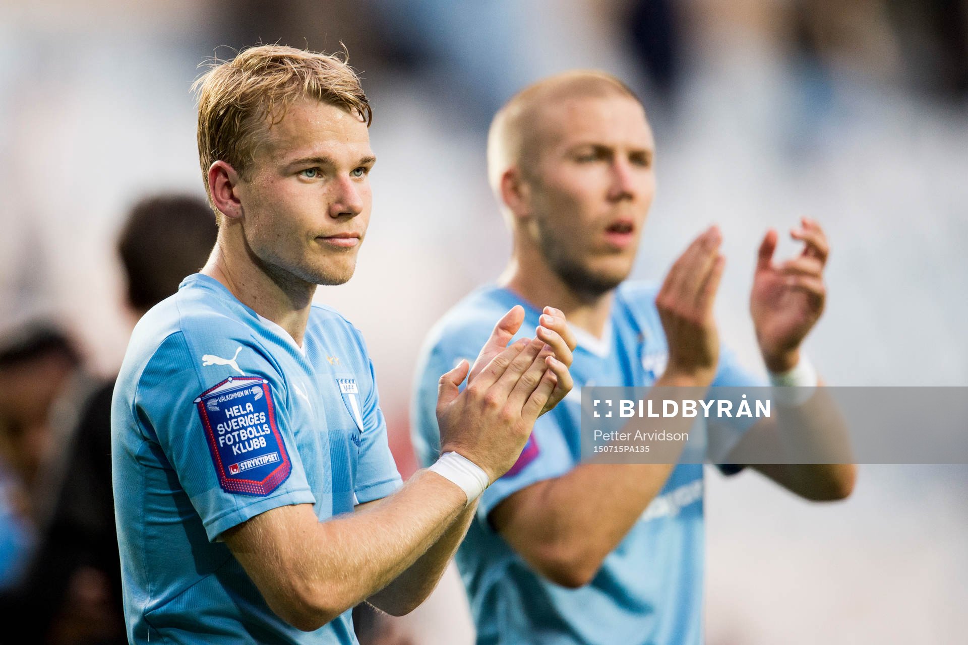 Malmö FFs Oscar Lewicki och Anton Tinnerholm tackar
