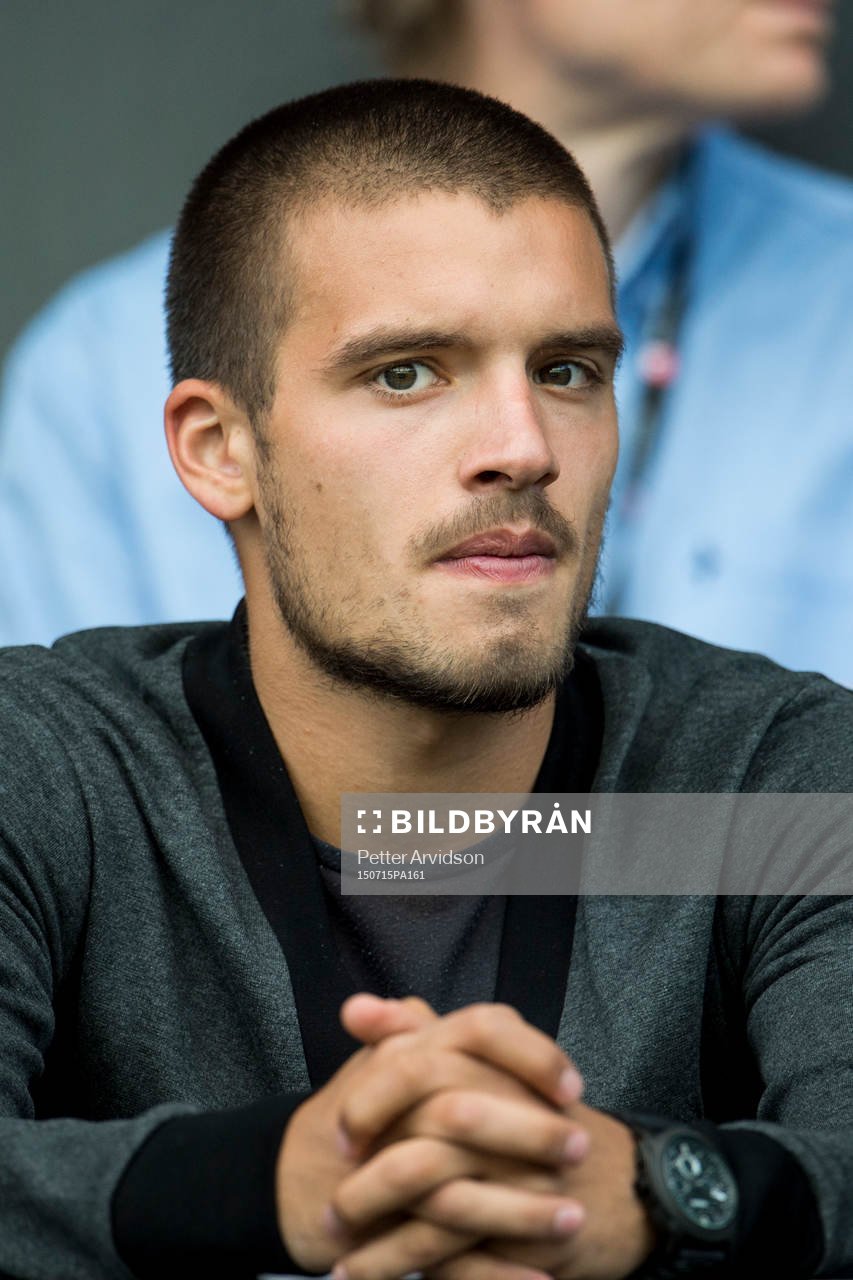 Malmö FFs Vladimir Rodic på läktaren