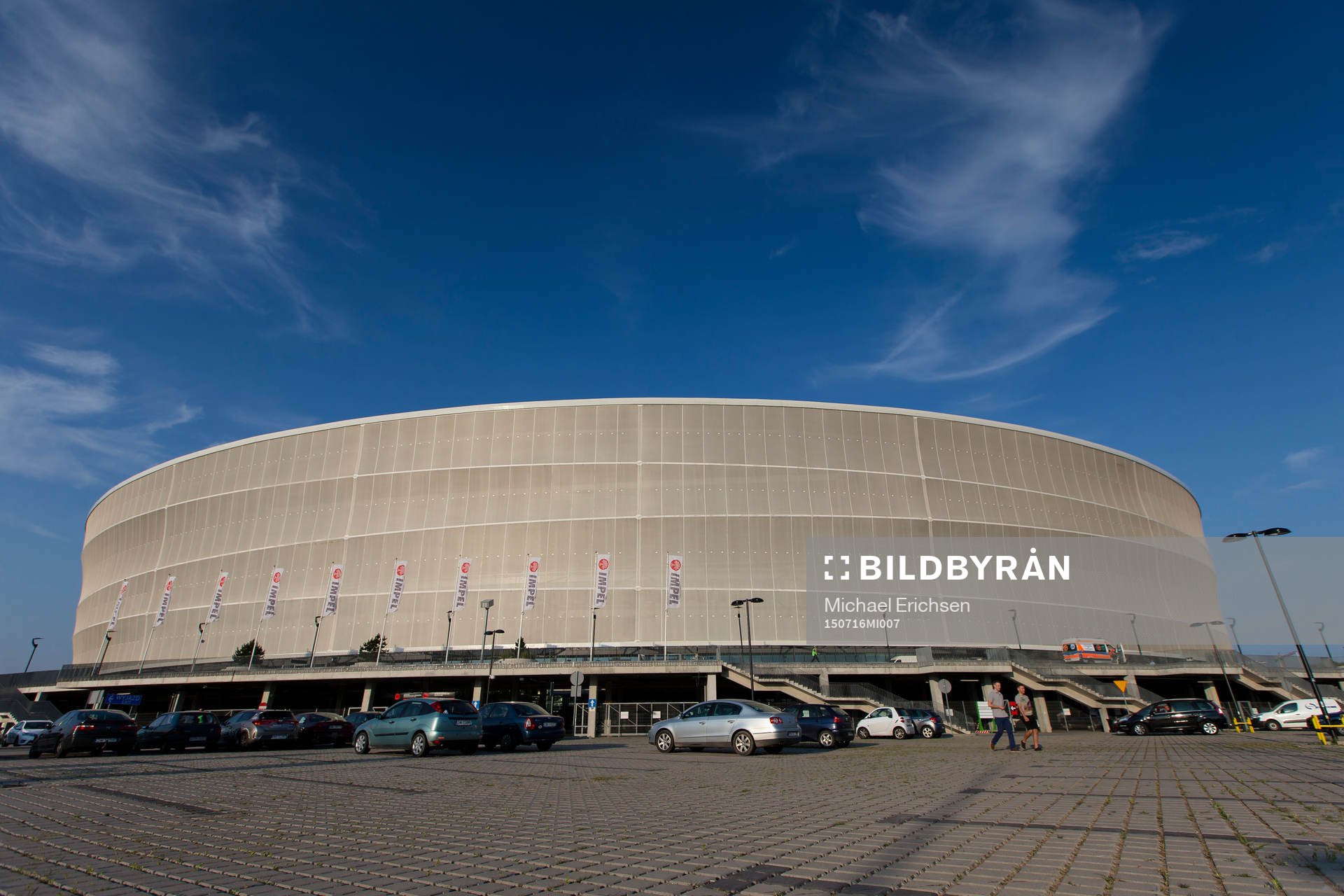 Vy över Stadion Miejski innan fotbollsmatchen i kvalet