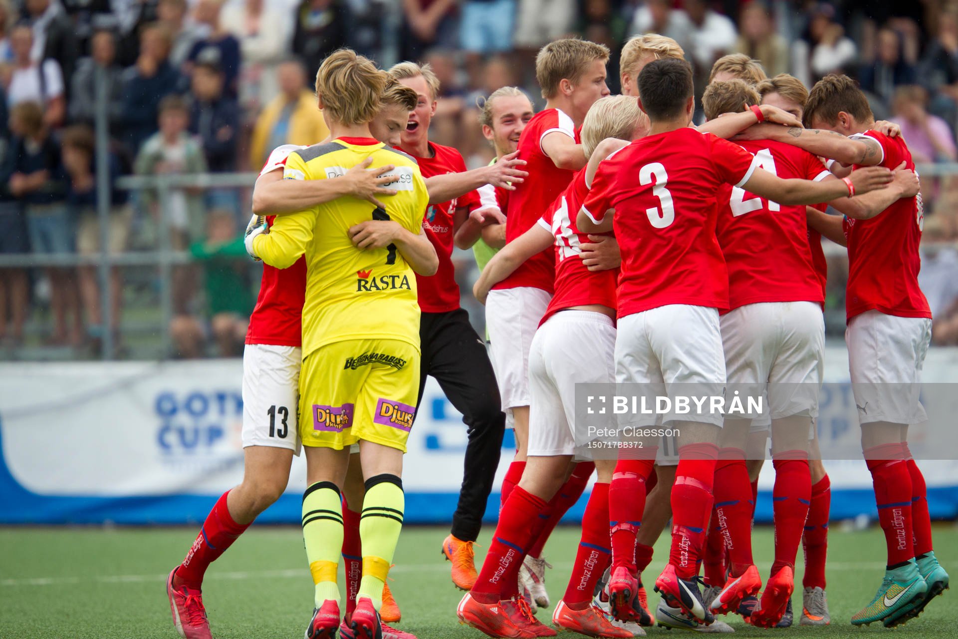 Fotboll, Gothia Cup, Tipselit Trophy: Frank Arhin gör mål under Semifinal Kalmar FF - Brommapojkarna på Heden i Göteborg.