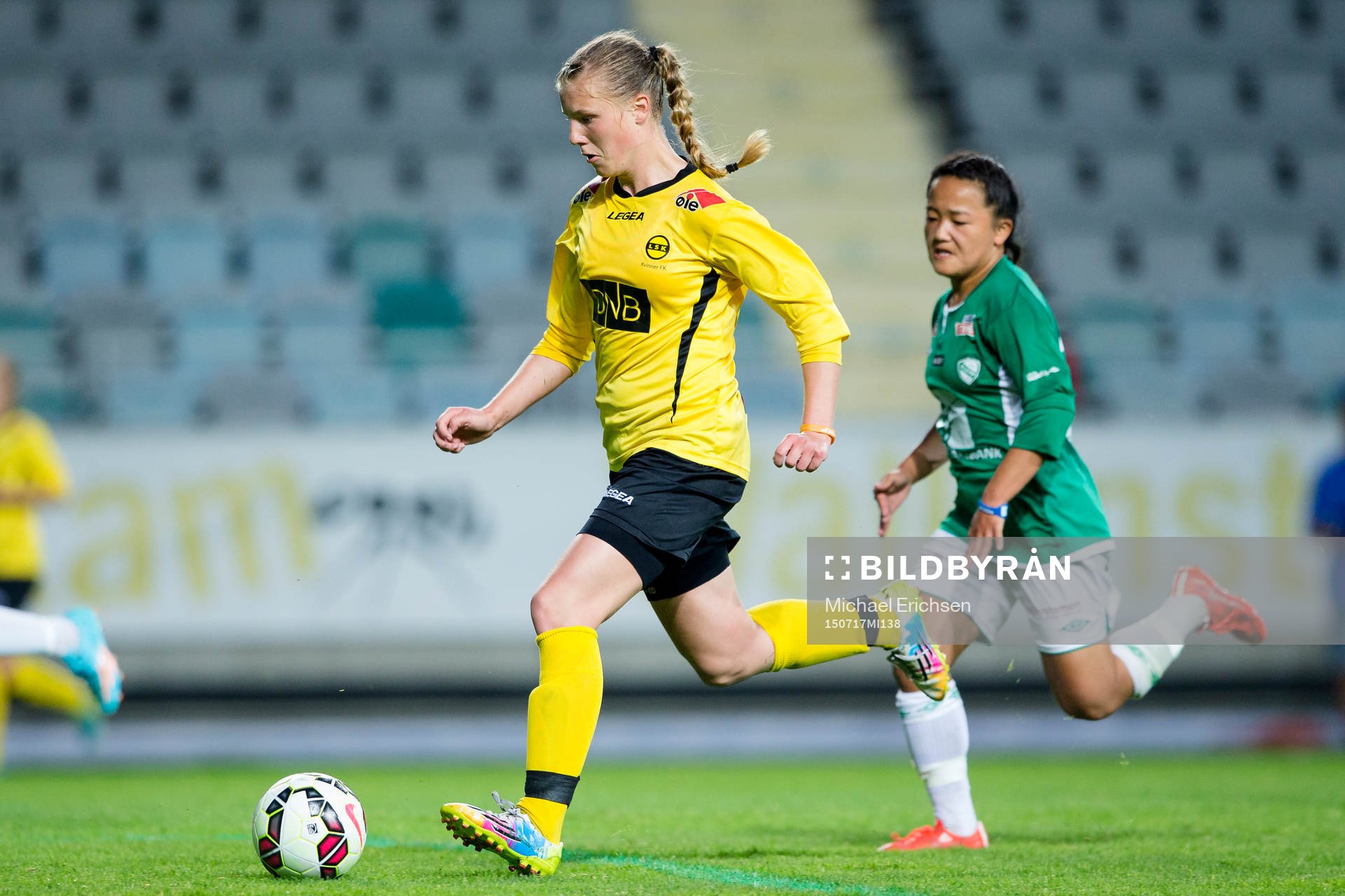 En LSK kvinner FK spelare