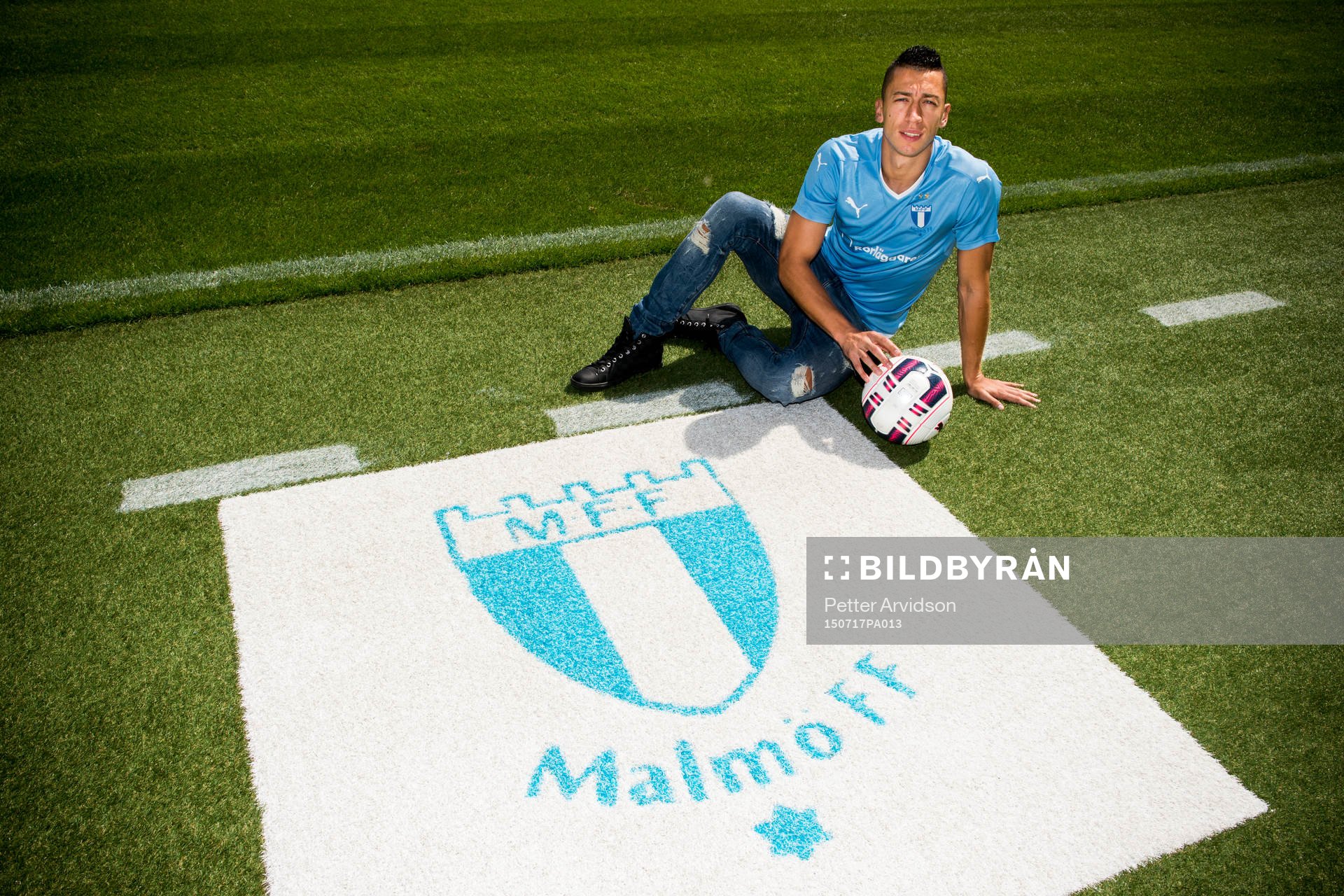 Malmö FF presenterar ett nyförvärv i form av Nikola