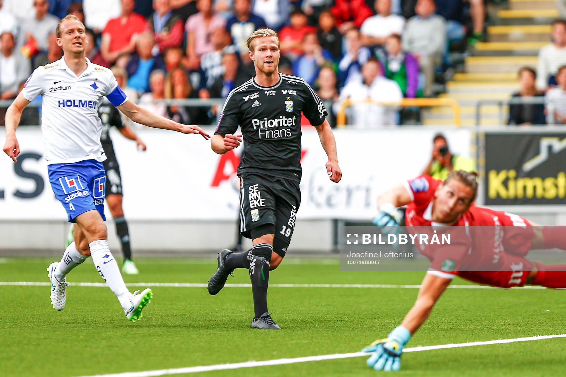 IFK Göteborgs Gustav Engvall missar målchans