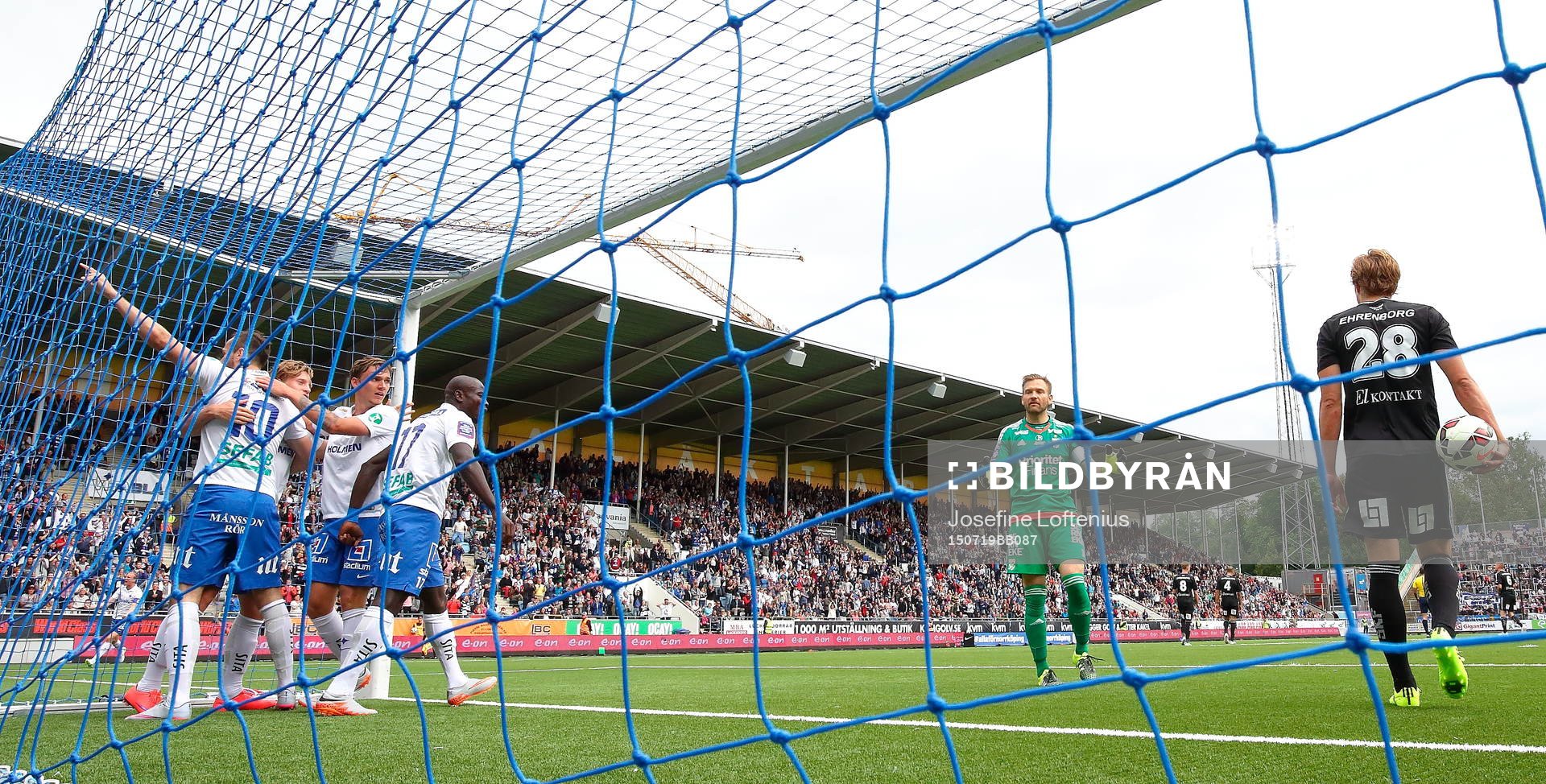 IFK Göteborgs Thomas Rogne och IFK Göteborgs målvakt
