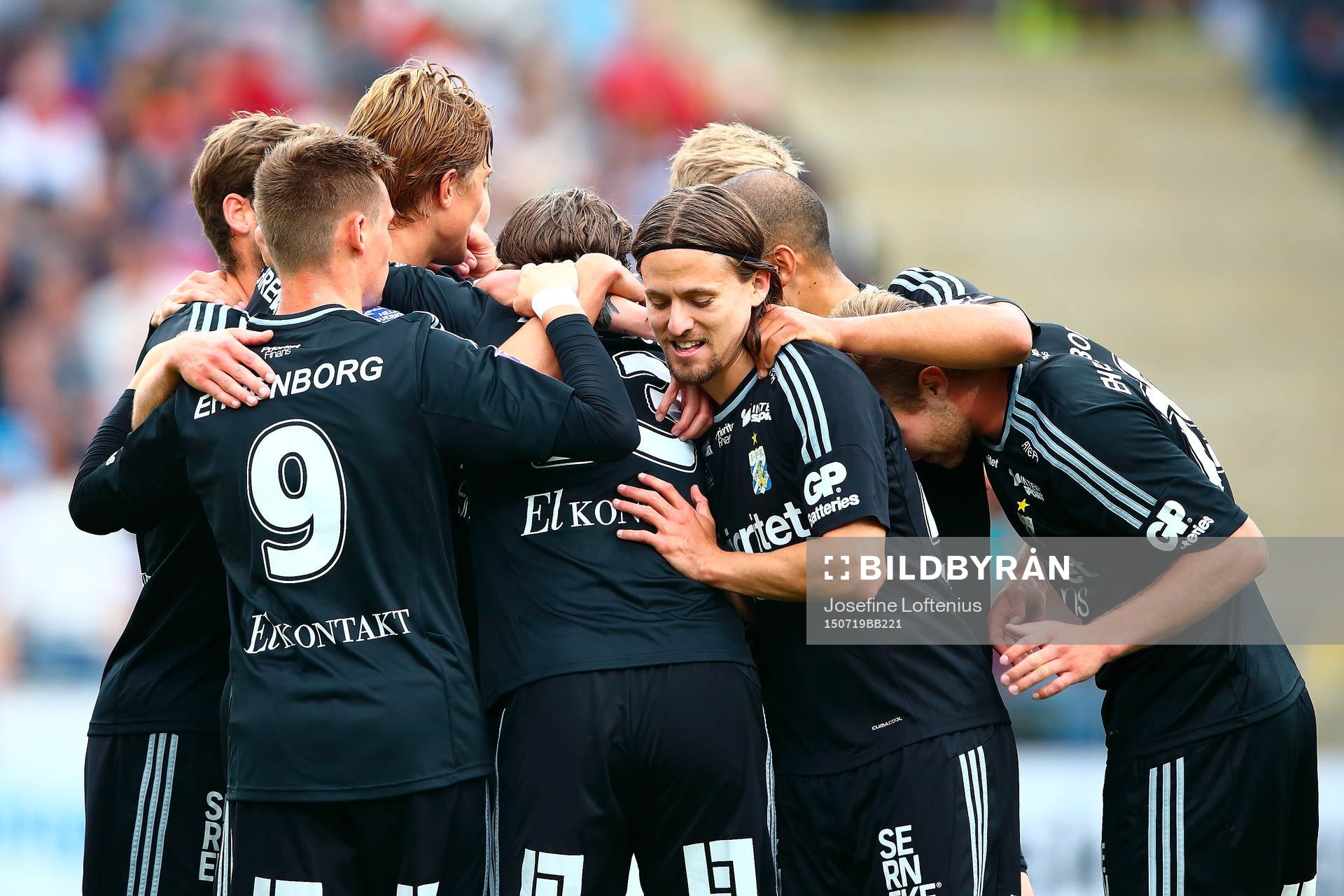 IFK Göteborg med bland andra Lasse Vibe firar