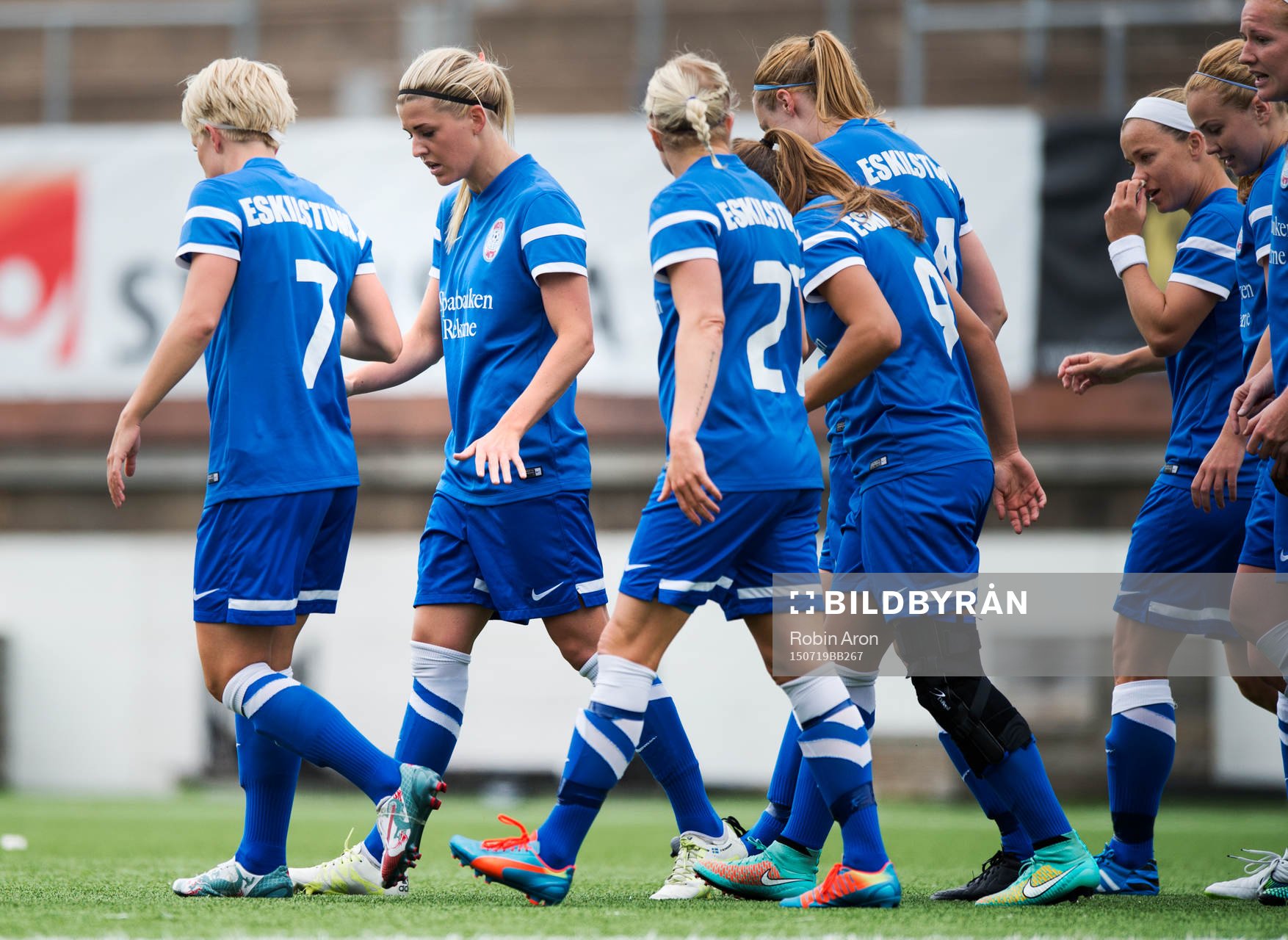 Eskilstunas Olivia Schough har precis reducerat till 1-1