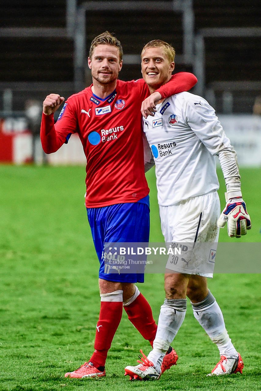 Helsingborgs målvakt Pär Hansson och Arnór Smárason