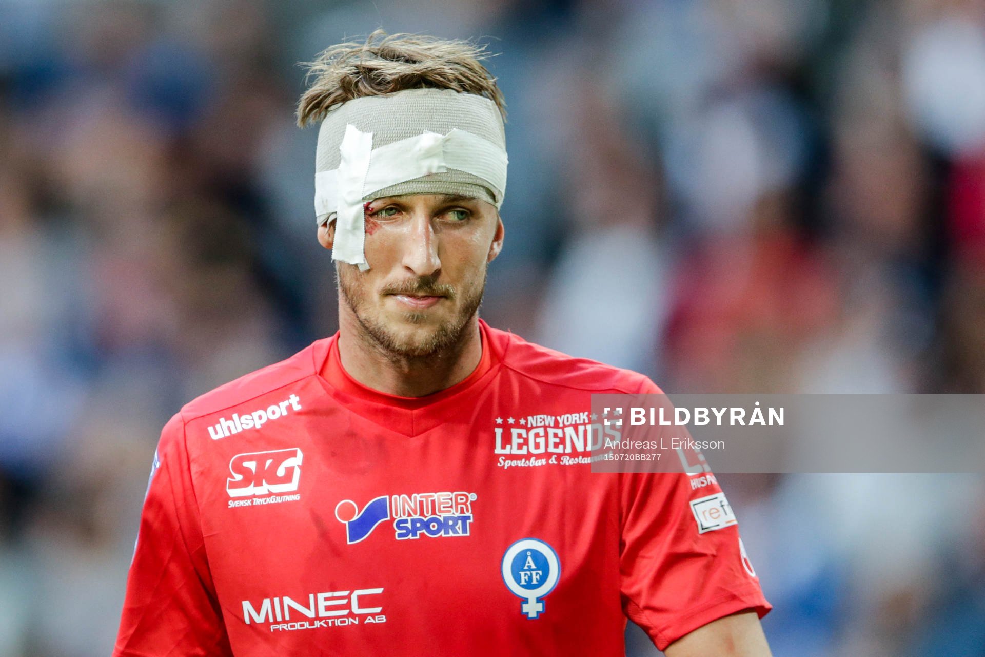 Åtvidabergs Tor Øyvind Hovda med bandage