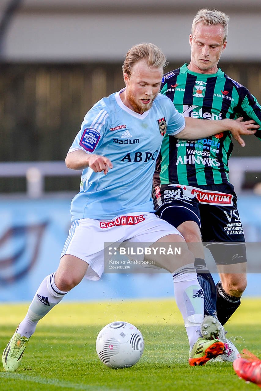 Brommapojkarnas Pontus Åsbrink och Varbergs Pär Asp