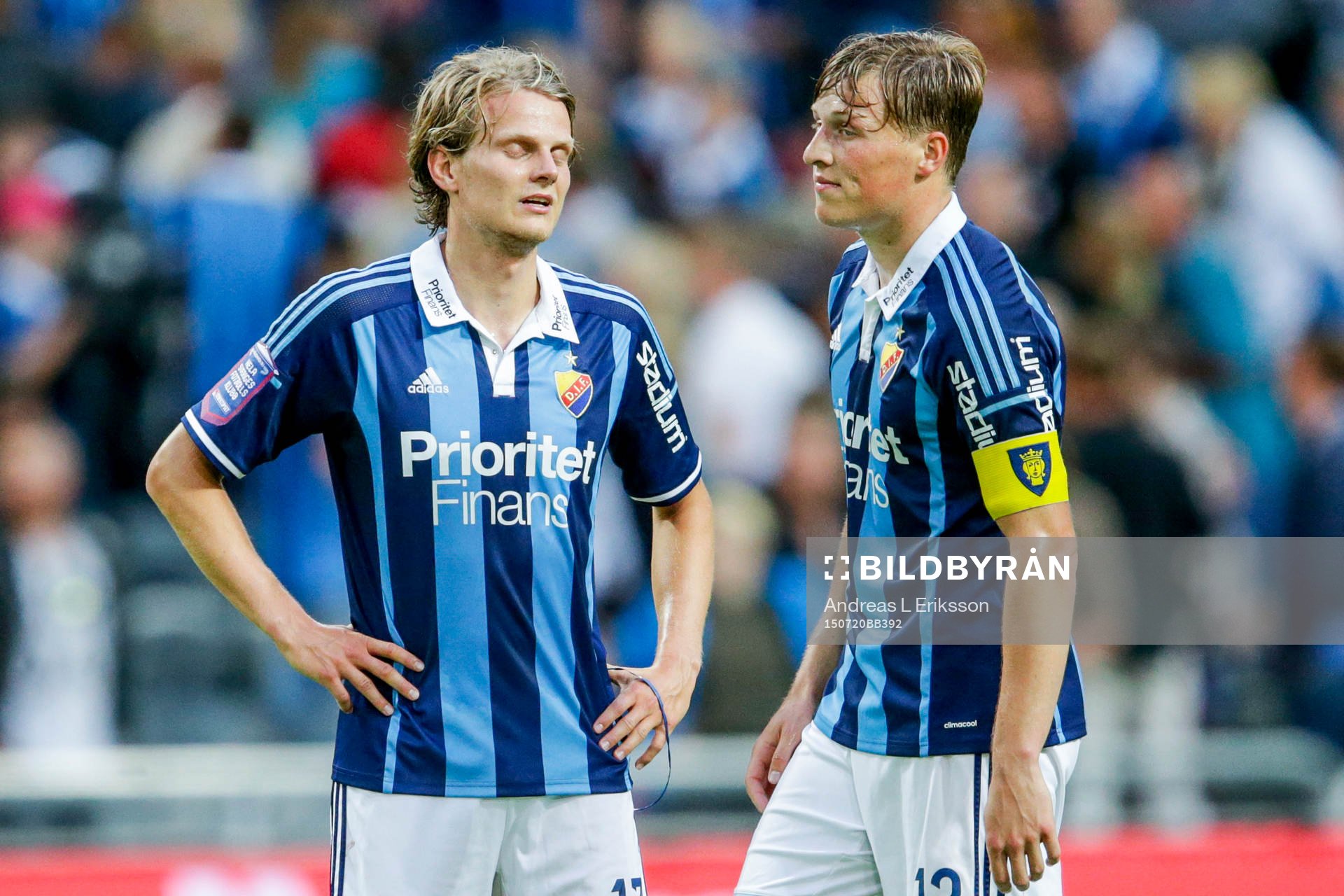Djurgårdens Tim Björkström och Emil Bergström deppar