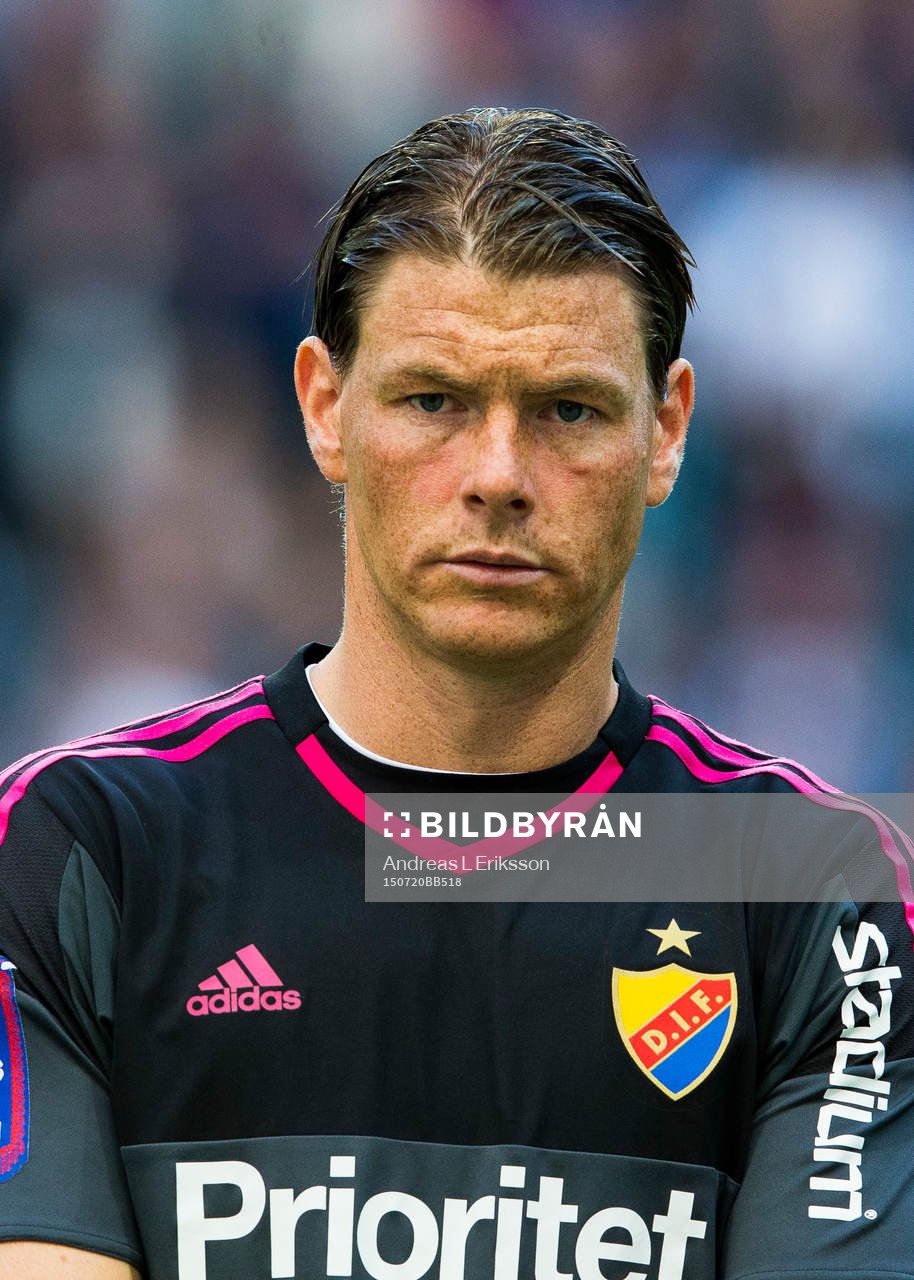 Djurgårdens målvakt Kenneth Høie innan fotbollsmatchen i
