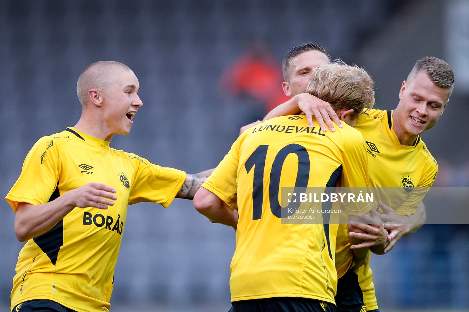 Elfsborgs spelare firar 1-0 av Simon Lundevall