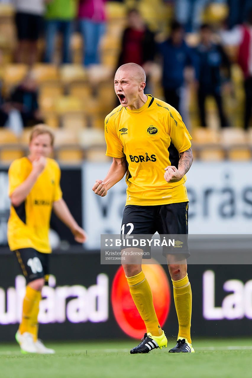 Elfsborgs Sebastian Holmén jublar