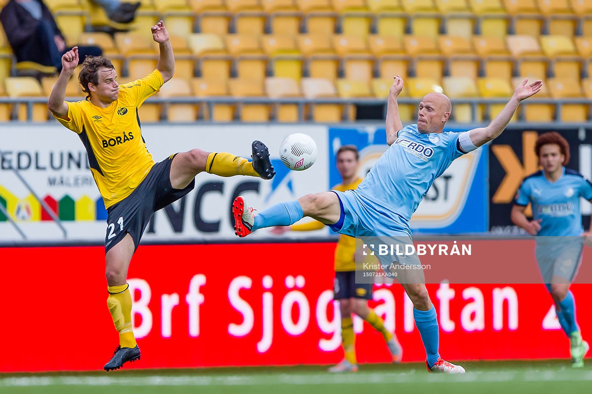 Elfsborgs Henning Hauger och Randers Christian T Keller