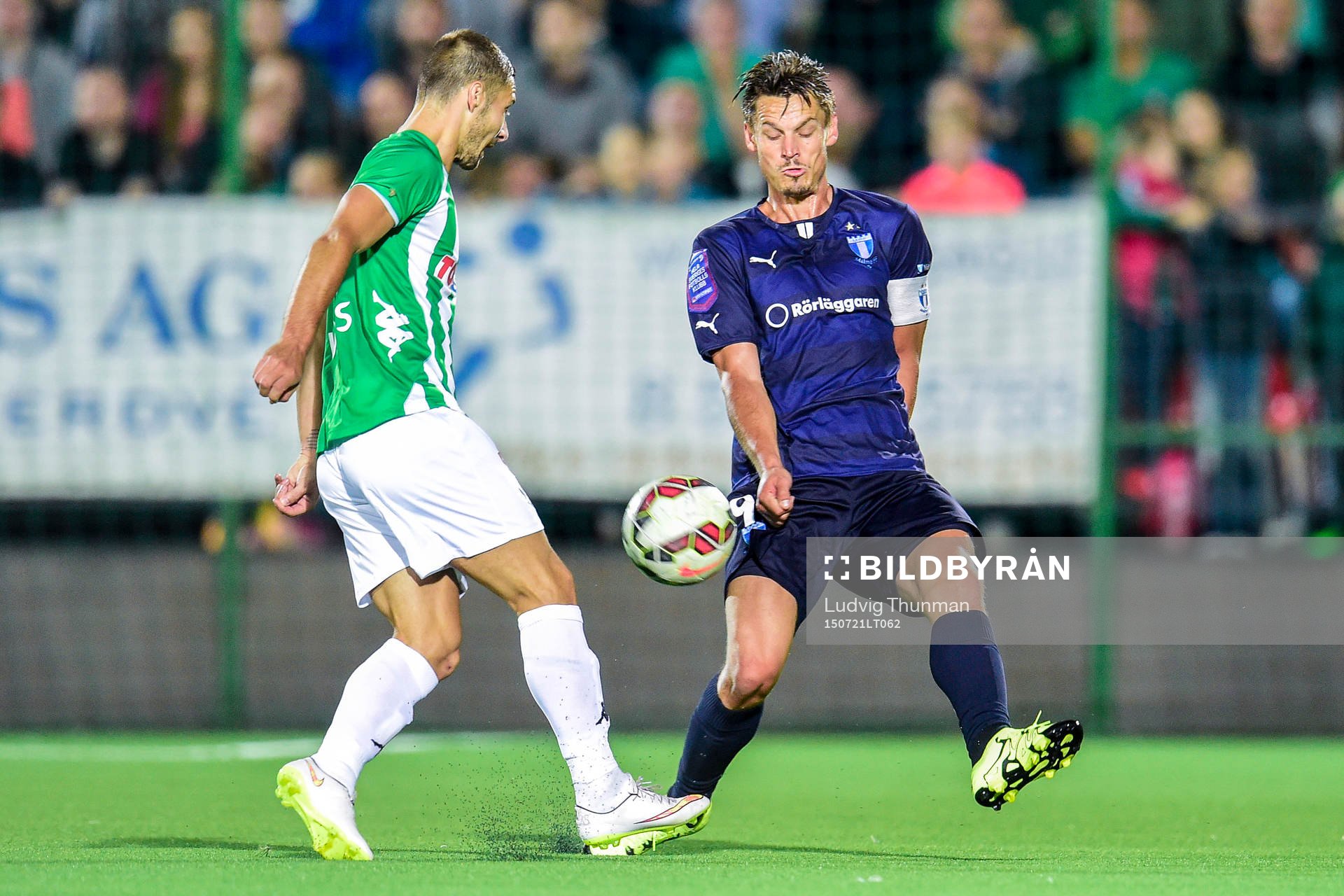 Zalgiris Andro Svrljuga och Malmö FFs Markus Rosenberg