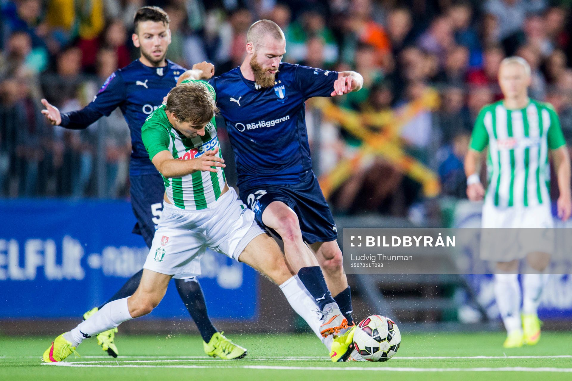Zalgiris Georgas Freidgeimas jagar Malmö FFs Jo Inge Berget