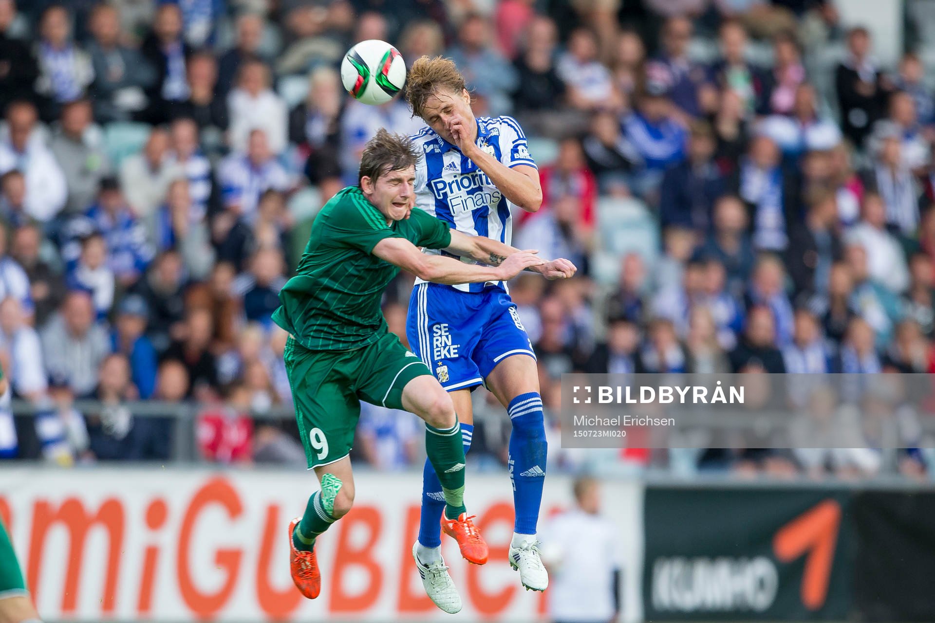 IFK Göteborgs Thomas Rogne mot Slask Wroclaws Jacek Kielb