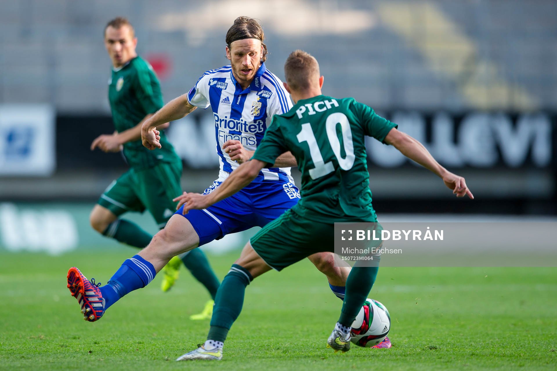 IFK Göteborgs Gustav Svensson mot Slask Wroclaws Robert