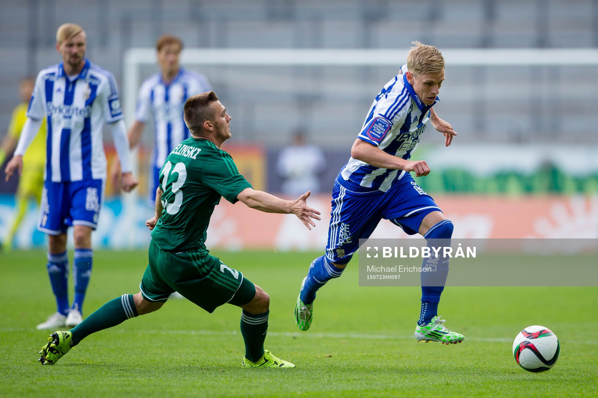 IFK Göteborgs Sören Rieks springer förbi Slask Wroclaws
